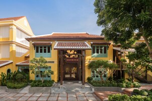 Fachada de la propiedad