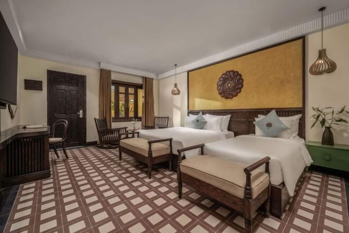 Minibar, in-room safe, blackout curtains, soundproofing