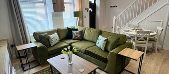 KILEX House | Monthly stays | Stylish 3 dbl bed | Bike Park Wales | Rock Summit