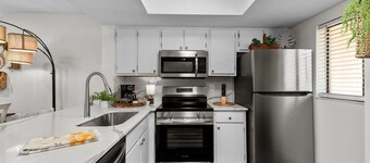 Beautiful 2 bedroom 2 bathroom condo with patio.