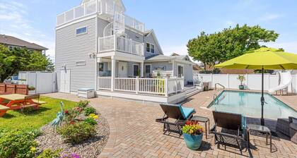 Four Bedroom West OC Home with Pool and Hot Tub