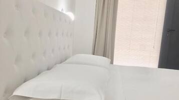 ๊ณ ๊ธ ์นจ๊ตฌ, ๋ฉ๋ชจ๋ฆฌํผ ์นจ๋, ๋ฏธ๋๋ฐ, ์ฑ
์