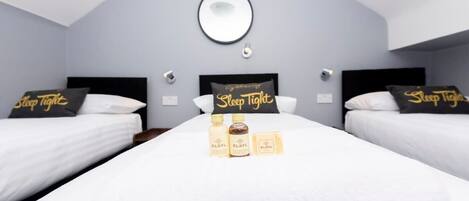 7 Schlafzimmer, Bügeleisen/Bügelbrett, WLAN, Bettwäsche