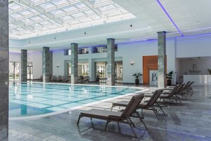 土耳其浴、身体护理、水疗法、芳香疗法、热石按摩、深层组织按摩