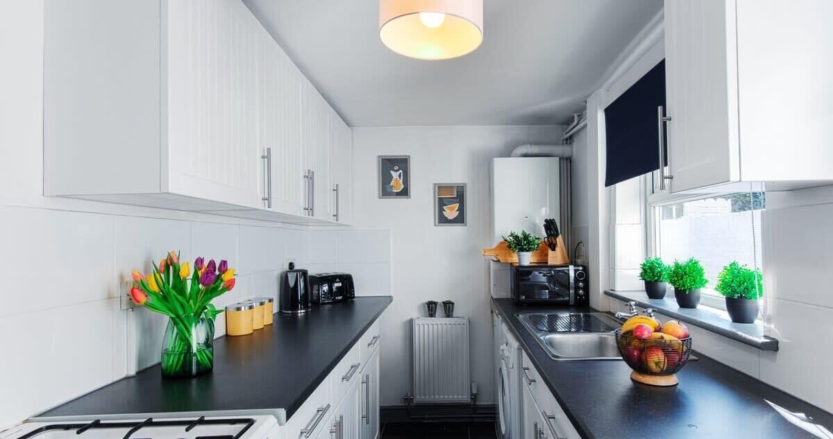 Refrigerador, microondas, horno y tostadora 