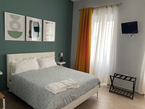 Quadruple Room | Blackout drapes, free WiFi, bed sheets - Miambra (Grumo Nevano)