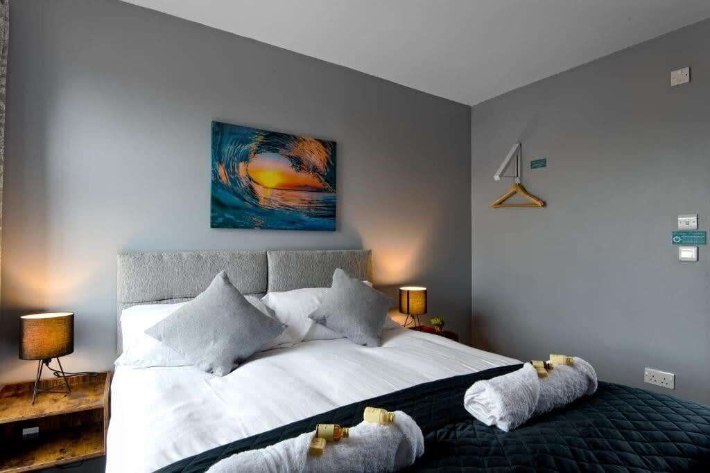 2 soverom, strykejern/-brett, wi-fi og sengetøy