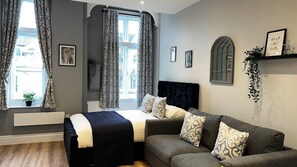 10 soverom, strykejern/-brett, wi-fi og sengetøy