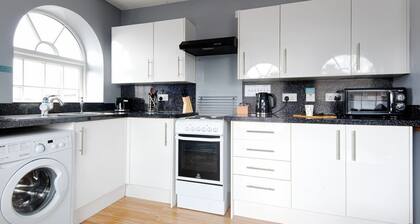The Maelor - Berwyn House | Central Wrexham