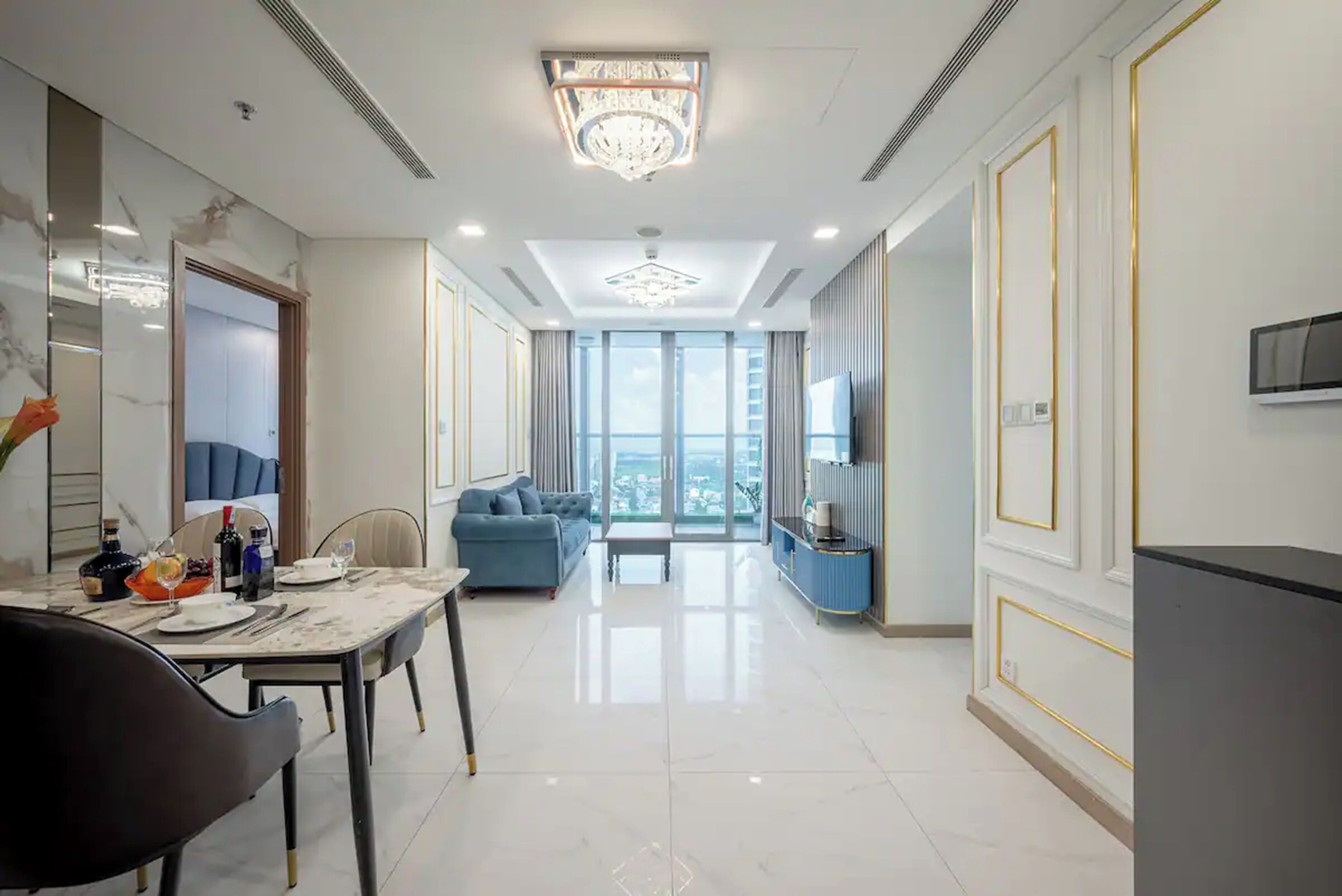 Phòng Suite Presidential, 3 phòng ngủ, quyền sử dụng Club Lounge, quang cảnh thành phố | Bộ trải giường bằng vải cotton Ai Cập, bộ đồ giường cao cấp 