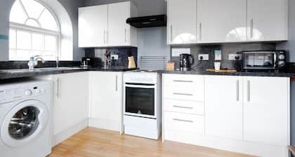 The Penthouse Gathering Wrexham | Town Centre