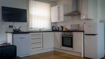 Fridge, microwave, oven, dishwasher