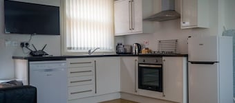Roman Gathering /5 Bed/Sleeps 12/City Centre
