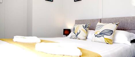 3 dormitorios, tabla de planchar con plancha, wifi y ropa de cama