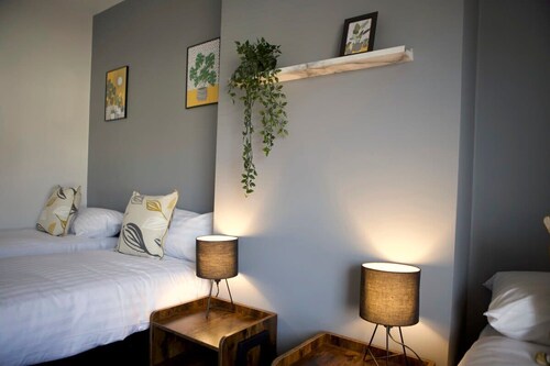 The Flintshire - 3 Bedroomed House - Flint