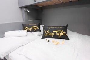 1 makuuhuone, silitysrauta/-lauta, Wi-Fi, vuodevaatteet