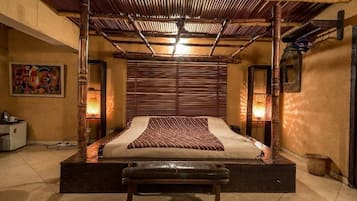 1 bedroom, in-room safe, free WiFi