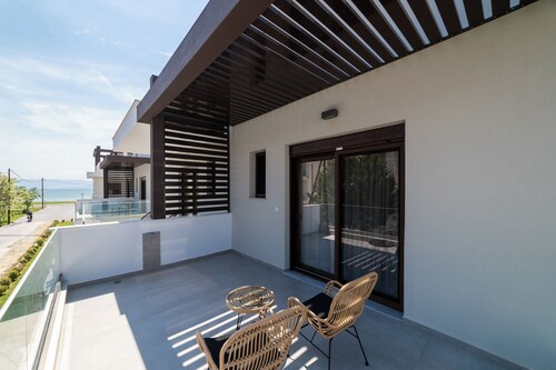 Argilos & Argilos Residential Complexes-Three - Bedroom Triplex with Garden