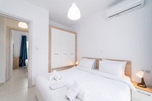 2 soverom, strykejern/-brett, reiseseng for barn og wi-fi (inkludert)