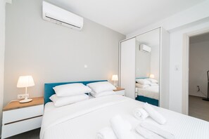 2 chambres, fer et planche à repasser, Wi-Fi gratuit, draps fournis