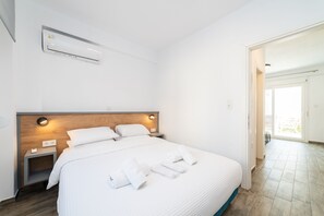 1 chambre, fer et planche à repasser, lit parapluie, Wi-Fi gratuit