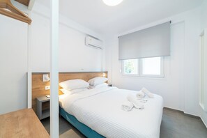 2 makuuhuonetta, silitysrauta/-lauta, ilmainen Wi-Fi, vuodevaatteet