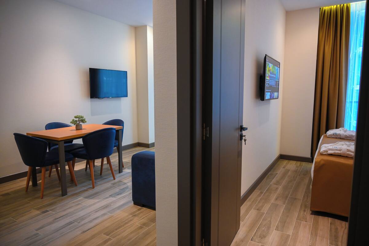 Apartment, 1 Queen Bed with Sofa bed | 1 bedroom, soundproofing, free WiFi
