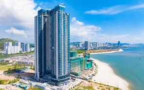 Exterior - Ha Long Bay Luxury Homestay (Ha Long)