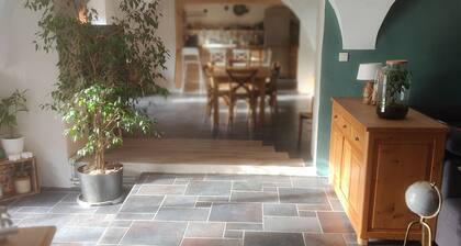 Ferme Rénovée aux Portes des Ecrins