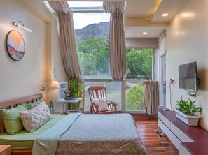 Deluxe Room, Garden View | Bathroom | Slippers - Celestial Rhapsody (Nainital)