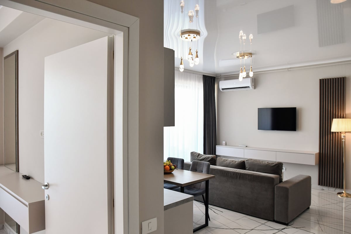 Two-Bedroom Apartment with Sea View