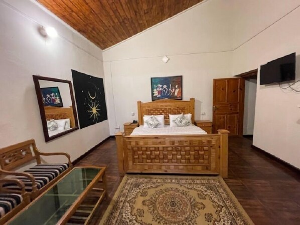 Family Suite - Umda Hotel Pine Top (Murree)