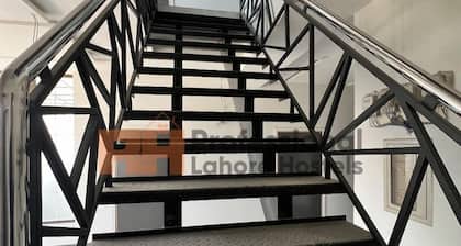 Professional Lahore Hostels