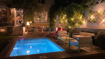 Piscine extérieure, piscine chauffée