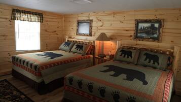 4 bedrooms, WiFi, bed sheets