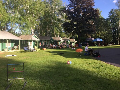 Family cabin at Rowe’s Cabins .We are the family fun place.