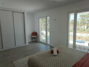 3 habitaciones y ropa de cama 