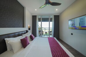 Royal-studiosviitti, 1 suuri parisänky, parveke | Egyptinpuuvillaiset lakanat, ylelliset vuodevaatteet