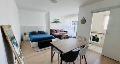 Charmant studio : Proche Paris et Disneyland !