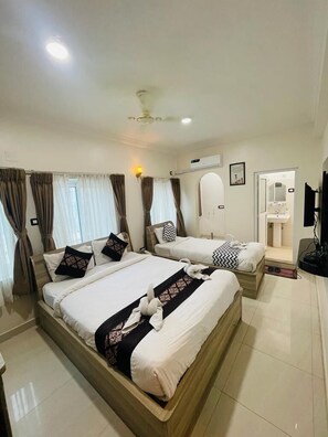 Businesshuoneisto | 2 makuuhuonetta, silitysrauta/-lauta, ilmainen Wi-Fi