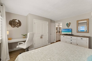 2 Schlafzimmer, Schreibtisch, WLAN, Bettwäsche