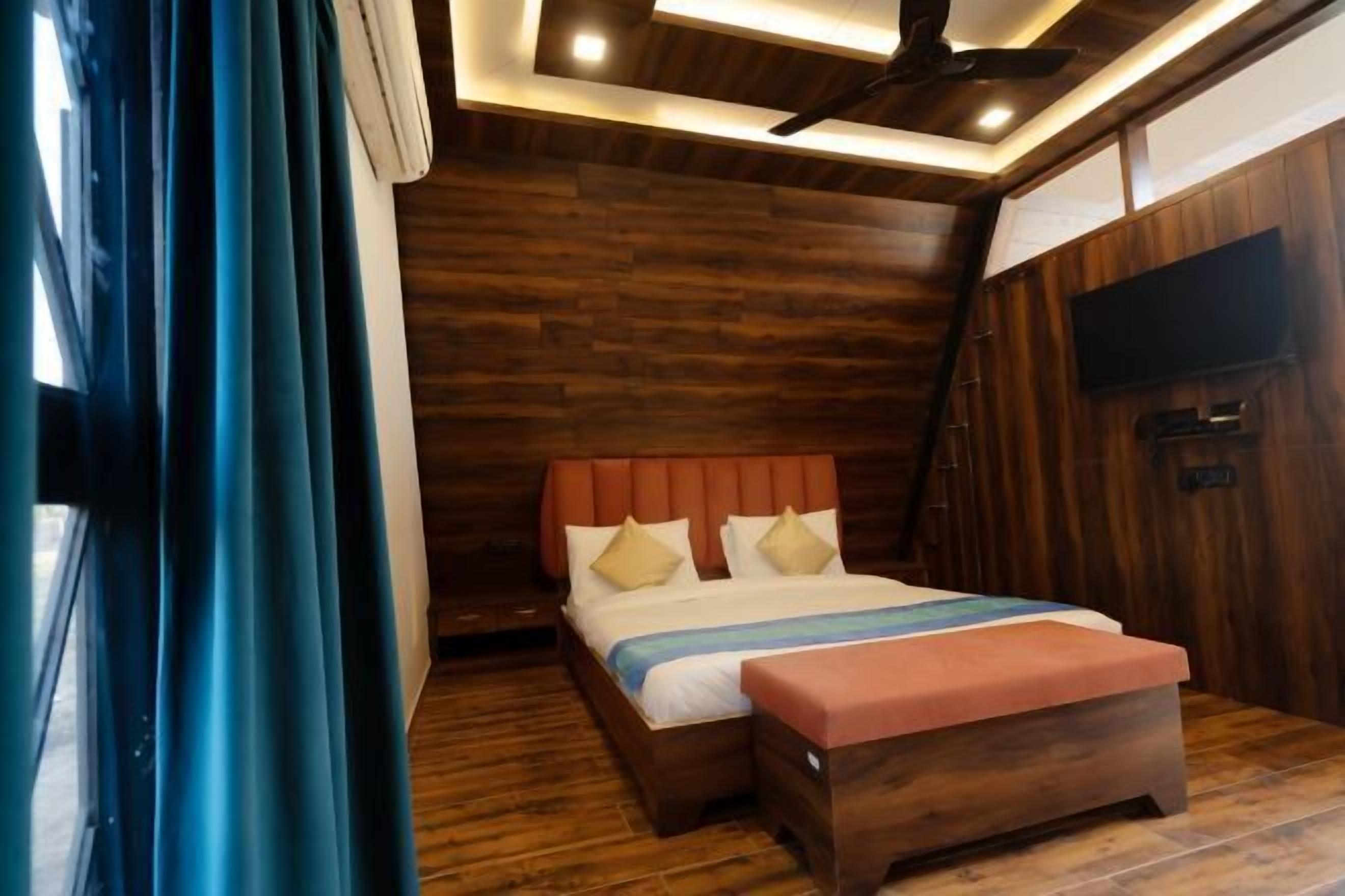 In-room safe, desk, blackout drapes, iron/ironing board