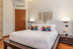 1 bedroom, iron/ironing board, WiFi, bed sheets - Opale Apartment With View (Venezia)