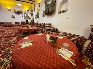 Restaurant - Caravanserail Hotel Tamanrasset (Tamanrasset)