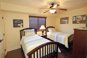 3 soverom, strykejern/-brett, wi-fi (inkludert) og sengetøy