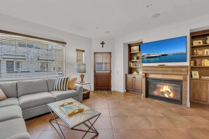 Smart TV, fireplace, offices