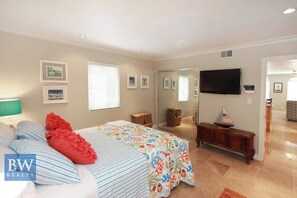 3 dormitorios, tabla de planchar con plancha, wifi gratis y ropa de cama