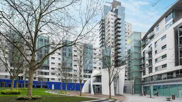 Apartment (2 Bedrooms) | Exterior