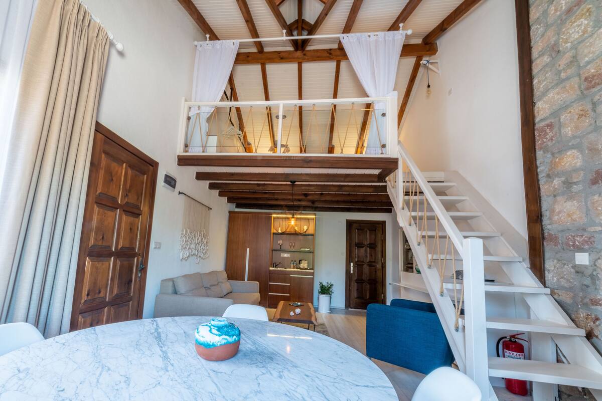 Deluxe Duplex, Sea View