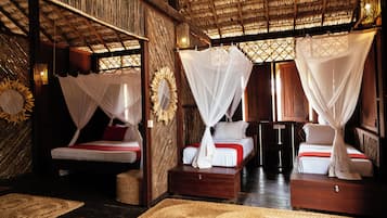 Family Cabin | In-room safe, individually decorated, desk, free WiFi